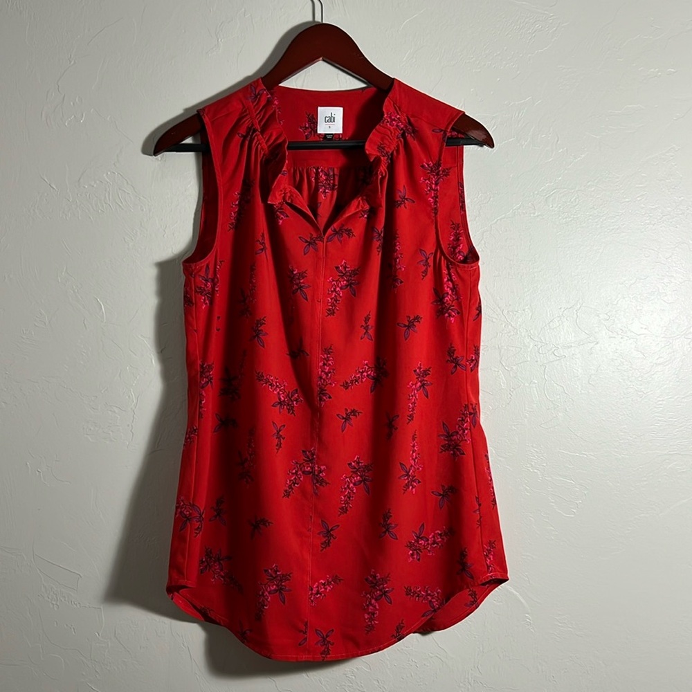 Cabi Red floral Sleeveless Top - Women’s S
